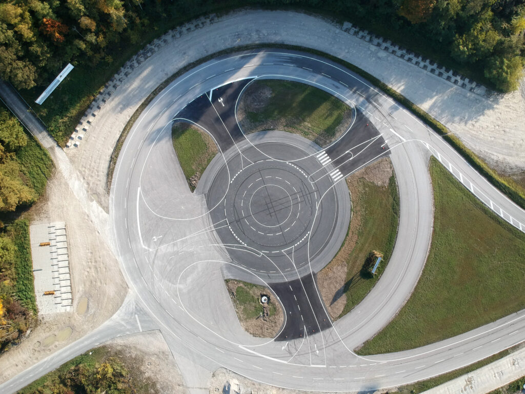 Kreisverkehr - Digitrans Teststrecke automatisiertes Fahren - Österreich