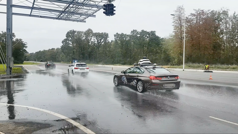 ADAS Sensor-Test bei Regen und Tageslicht